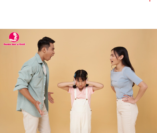 Kebiasaan yang Tidak Boleh Dilakukan di Depan Anak dan Dampaknya